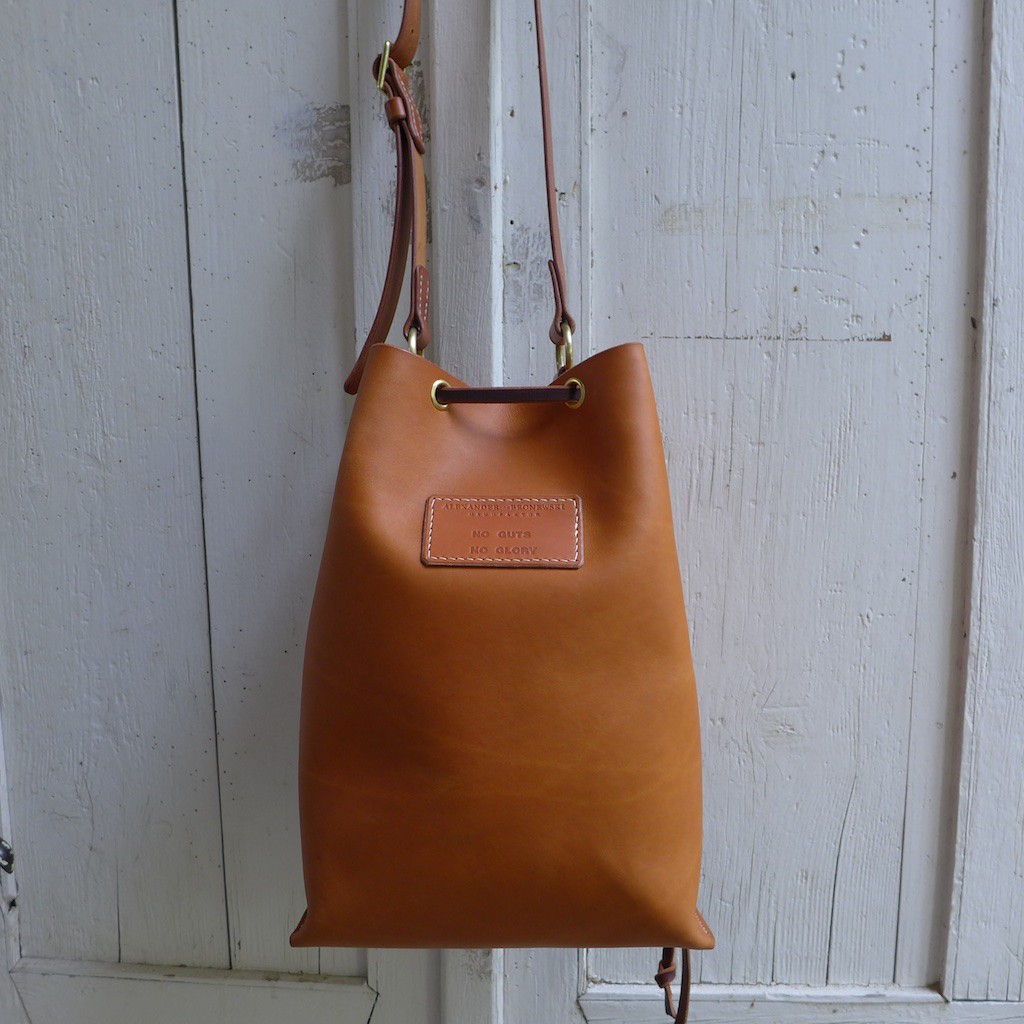bucket bag seesack tasche leder cognac hellbraun